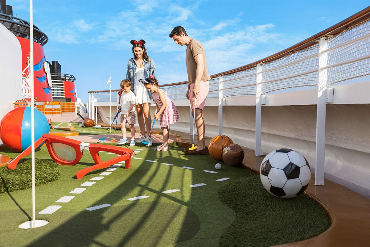 Image Goofy's Sports Deck
