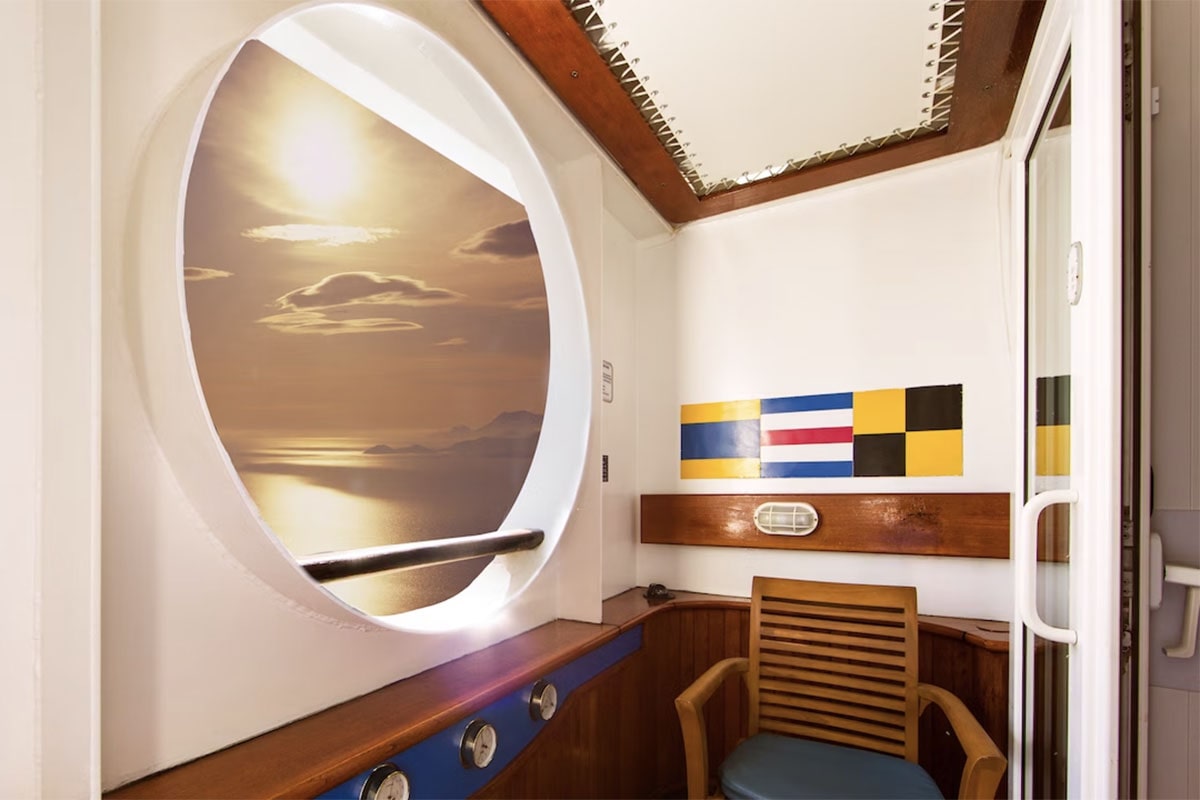 Afbeelding Deluxe Balkonhut met belemmerd zicht