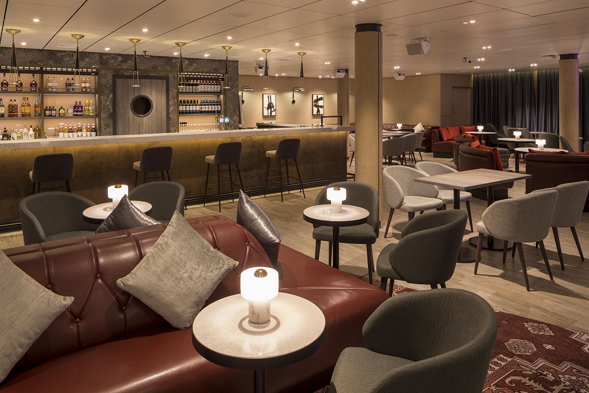 Image The 710 Club