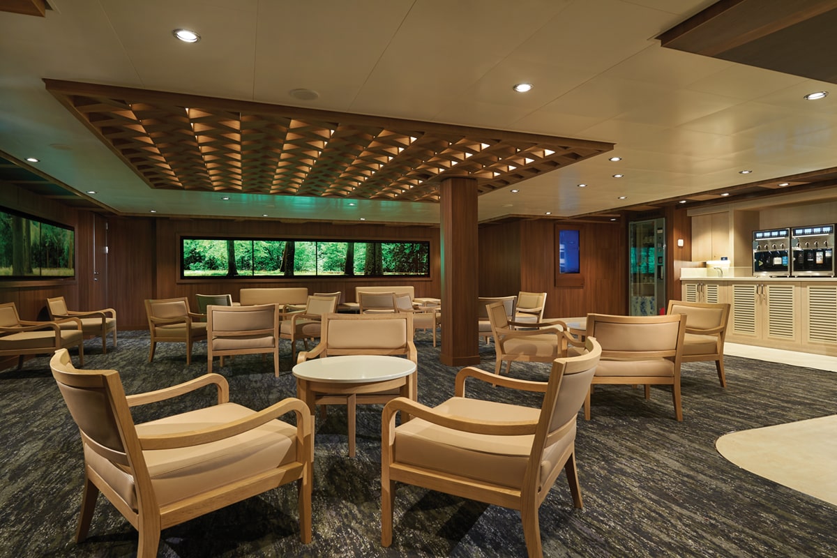 Image Studio Lounge