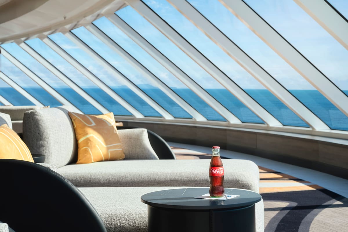 Image Observation Lounge